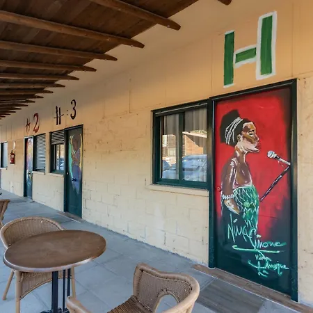 Holiday park Hostal - Bungalows Camping Caceres